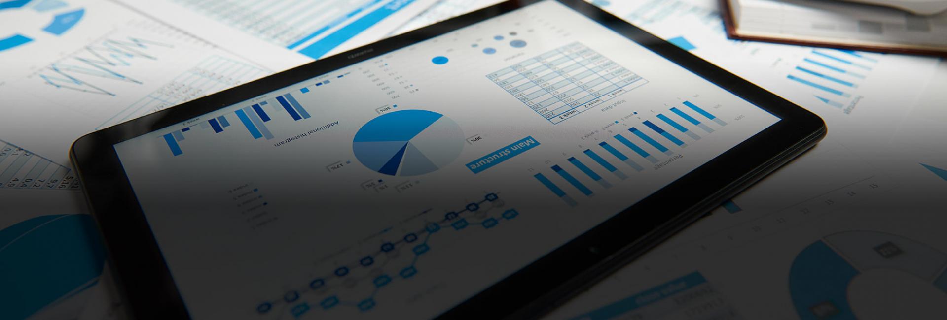 introducing-the-envestnet-yodlee-income-and-spending-trends-tracker